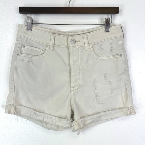 Anthropologie Pilcro Rolled Hem Distressed Denim Shorts Cream Size‎ 28 - Picture 1 of 6